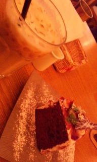 �P�[�L�ƃ��e